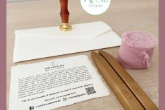Partecipazione carta Amalfi con timbro ceralacca personalizzato e nastro chiffon